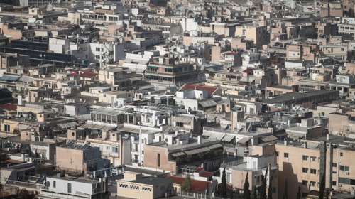 Πώς θα αγοράσετε ή θα νοικιάσετε σπίτι με λιγότερα από 700 € τον μήνα