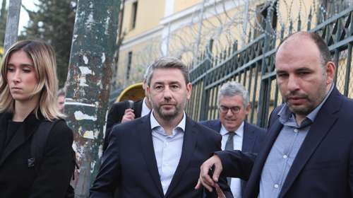 Ο Γιάννης Πρετεντέρης "στέλνει" μήνυμα στον Ανδρουλάκη: "Νίκο δεν πάμε μια χαρά και δεν μας φταίει κανένας"