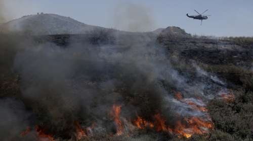 Συναγερμός στο Λος Αντζελες για τη φωτιά "Σάντι" - Στις φλόγες χιλιάδες στρέμματα, εκκενώνονται περιοχές