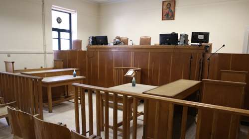 Απόφαση-"βόμβα": Προσωπικά δεδομένα οι τραπεζικές κινήσεις κάθε συζύγου