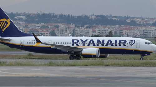 H Ryanair κλείνει τη βάση της στο "Μακεδονία" για τον χειμώνα - Χάνονται 700.000 επιβατικές θέσεις και 12 δρομολόγια