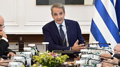 Μητσοτάκης: Η απάντηση στην Ντόρα Μπακογιάννη για τα "καβαλημένα καλάμια" - "Δική μου ευθύνη να αξιολογώ συμπεριφορές"