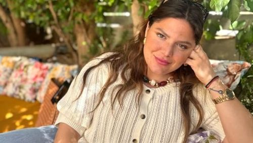 Δανάη Μπάρκα: Μία μπανιέρα στο σαλόνι της - "Για να νιώθω Μαρκοράς"