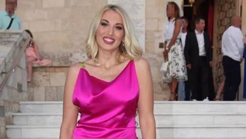 Κωνσταντίνα Σπυροπούλου: Βραδινή έξοδος σε στέκι ψαροφαγίας – Τα gourmet πιάτα που δοκίμασε