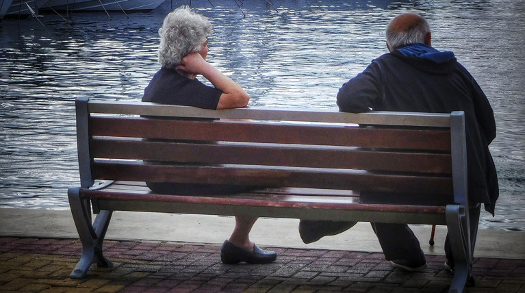 συνταξιουχοι