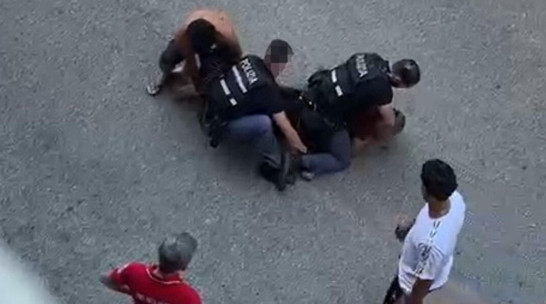 ΜΠΟΛΟΝΙΑ