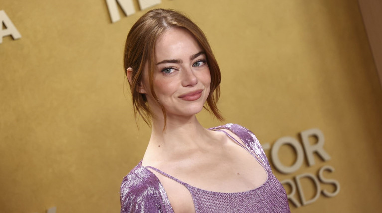 mallia-emma-stone-elle-gr