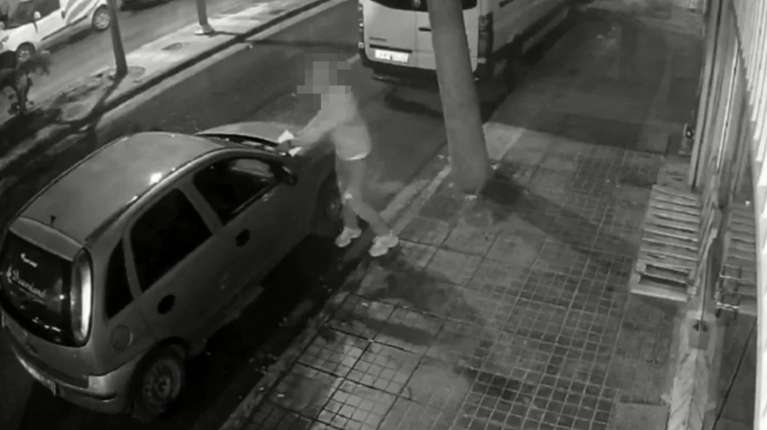 Ηράκλειο: Ταυτοποιήθηκε 36χρονη για δημόσια διαπόμπευση γυναίκας - Αναζητείται ένας άνδρας