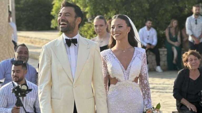 Ανδρέας Γεωργίου και Σιμώνη Χριστοδούλου βάφτισαν την κόρη τους - Oι πρώτες φωτογραφίες