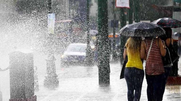 Άστατος ο καιρός με δυνατούς ανέμους, βροχές και καταιγίδες - Ποιες περιοχές βρίσκονται στο "κόκκινο"