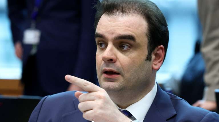 Συνάντηση Πιερρακάκη με τον υπουργό Οικονομικών της Ρουμανίας: Οι δύο χώρες πυλώνες ανάπτυξης και συνεργασίας