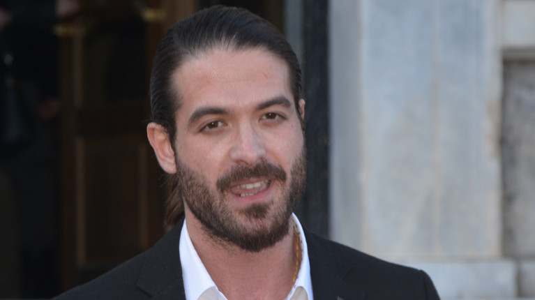 ΑΡΗΣ ΜΟΥΓΚΟΠΕΤΡΟΣ