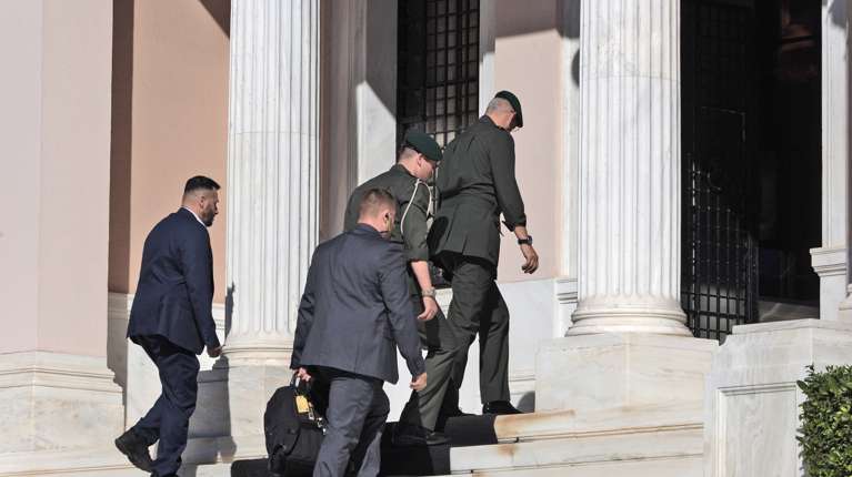 Οι αντιαεροπορικοί πύραυλοι που θα συγκροτήσουν την "Ασπίδα του Αχιλλέα", αποφασίζονται αύριο στο ΚΥΣΕΑ