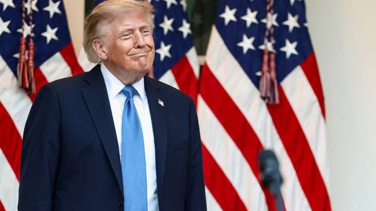 ΗΠΑ: Σε λειτουργία το "Trump TV" μετά το "μπλόκο" στα ΜΜΕ -Τα μεγάλα δίκτυα σταματούν την κάλυψη