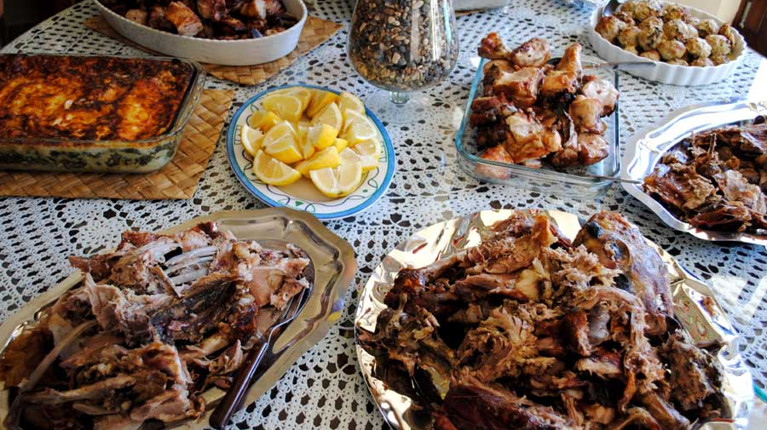 πασχαλινό τραπέζι