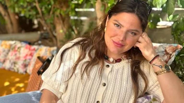 Δανάη Μπάρκα: Μία μπανιέρα στο σαλόνι της - "Για να νιώθω Μαρκοράς"