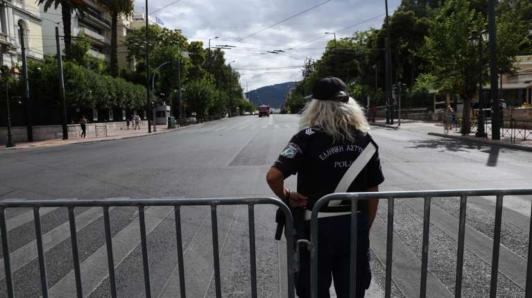 Κυκλοφοριακές ρυθμίσεις το Σαββατοκύριακο - Ποιοι δρόμοι θα κλείσουν