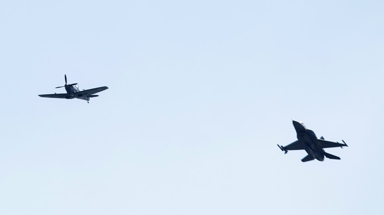 F-16 SPITFIRE