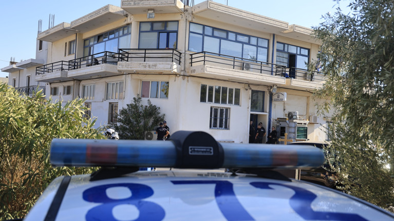 ΜΑΝΔΡΑ