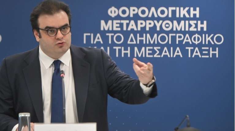 Η Moody΄s προειδοποιεί για τον κίνδυνο της πολιτικής αστάθειας- Η Ελλάδα χρειάζεται μεταρρυθμίσεις και πλεονάσματα