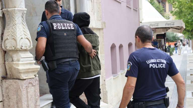 Ηράκλειο: Στη φυλακή ο 40χρονος stalker - Δήλωσε άγνοια για το πορνογραφικό υλικό με παιδιά