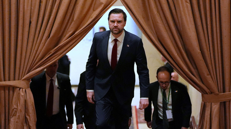ΤΖΕΙ ΝΤΙ ΒΑΝΣ ΠΑΚΙΣΤΑΝ