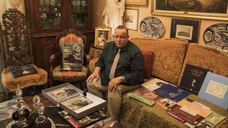 Πέθανε  ο συλλέκτης του έργου της Μαρίας Κάλλας Δημήτρης Πυρομάλλης