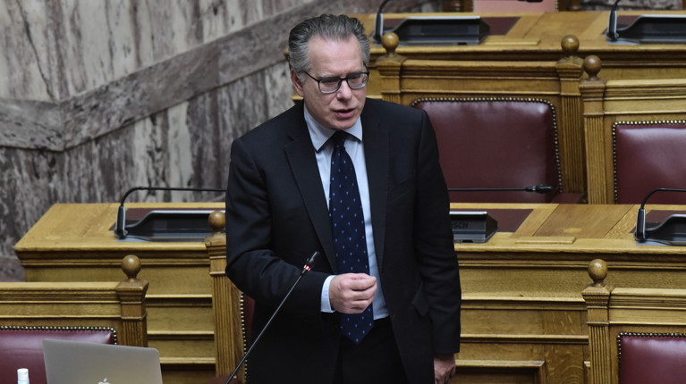 κουμουτσακος