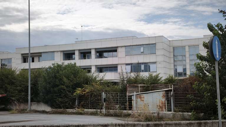Μαρτυρία σοκ για την κλινική στη Θεσσαλονίκη: "Τον κρατούσαν στη ζωή μόνο και μόνο για να πάρουν κάποια χιλιάρικα"