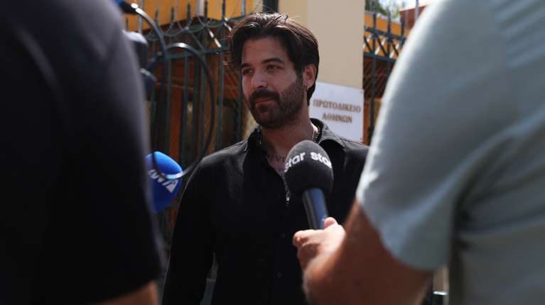 Άρης Μουγκοπέτρος: "Θέλω να ζητήσω μια ειλικρινή συγγνώμη" - H πρώτη ανάρτηση μετά τη σύλληψή του σε αλκοτέστ