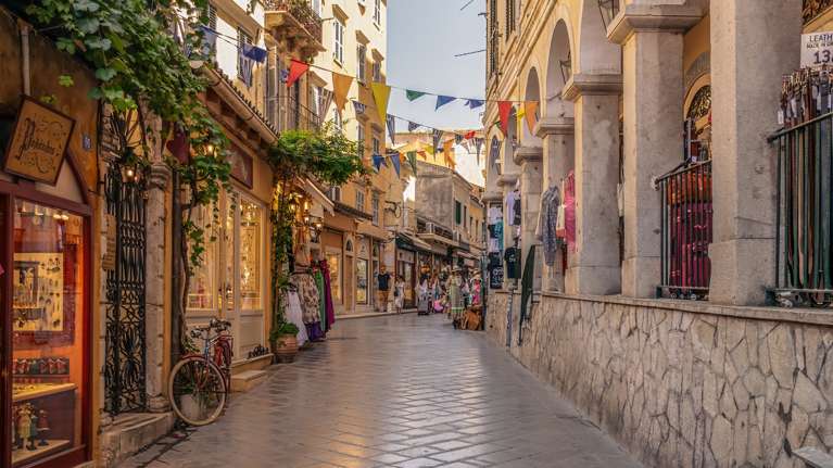 Εξοχικές κατοικίες: Οι φετινοί "πρωταγωνιστές" της ζήτησης και η πορεία των τιμών