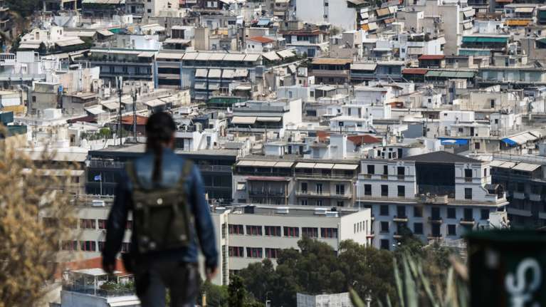 Αγορά και ενοικίαση κατοικίας: Αυτές είναι οι ακριβότερες και οι οικονομικότερες περιοχές σε Αττική και Θεσσαλονίκη