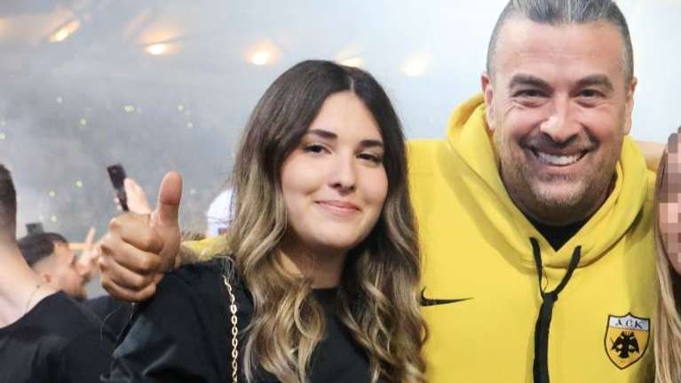 Ισμήνη Αϊβάζη: Σπάνια δημόσια εμφάνιση με τον πατέρα της, Γιάννη