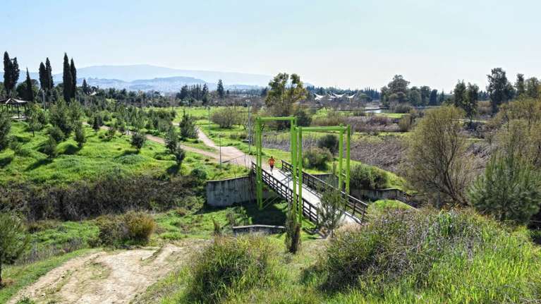 Τα καλύτερα πάρκα της Αθήνας για τις πρώτες βόλτες του φθινοπώρου