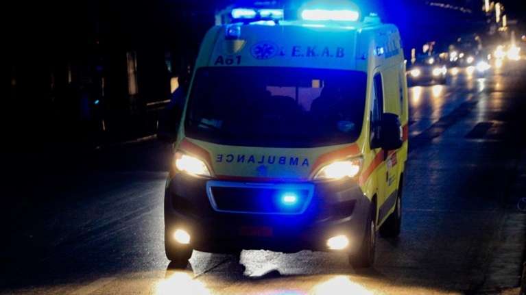 Τροχαίο στο κέντρο της Αθήνας: Μεθυσμένος 25χρονος παρέσυρε με το όχημά του δύο άτομα και τα εγκατέλειψε