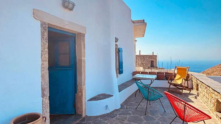 Leon's House: Μια σύγχρονη ανάγνωση της παράδοσης στον Μυλοπόταμο Κυθήρων