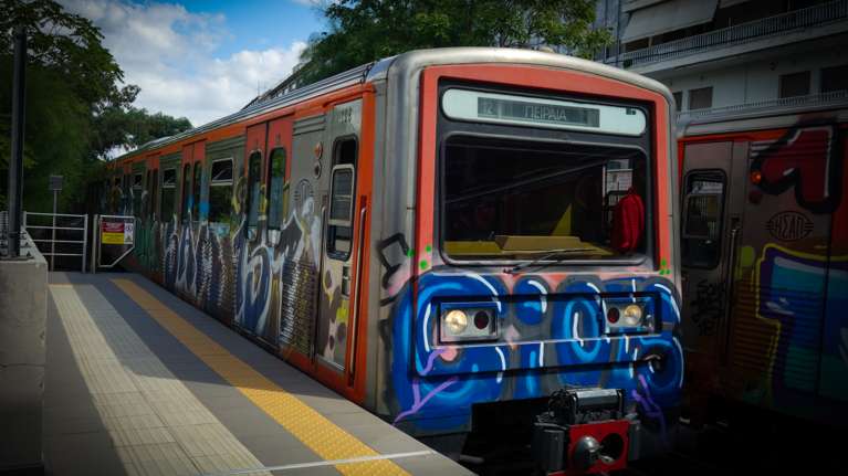 Ακινητοποιήθηκε συρμός του ΗΣΑΠ στα Άνω Πατήσια - Δεν εκτελούνται δρομολόγια από Αττική έως Νέα Ιωνία