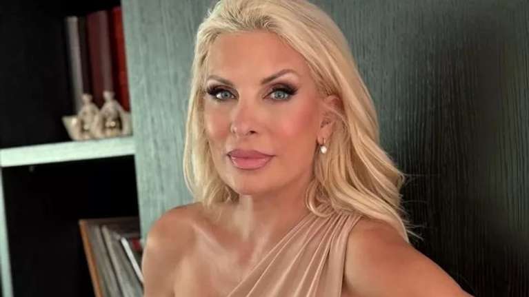 Flashback: Η Λάουρα και η Βαλέρια Λάτσιου, αγκαλιά με την Ελένη Μενεγάκη και τη μικρή Μαρίνα