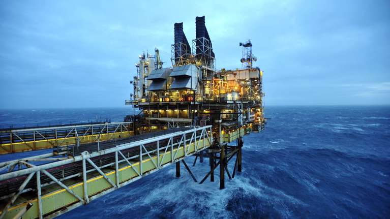 IEA: Εκτιμήσεις για αύξηση της ζήτησης στην αγορά πετρελαίου