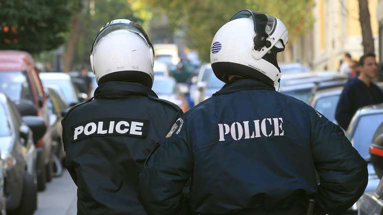 Συνελήφθη ενώ οδηγούσε κλεμμένο αυτοκίνητο στο Κορωπί