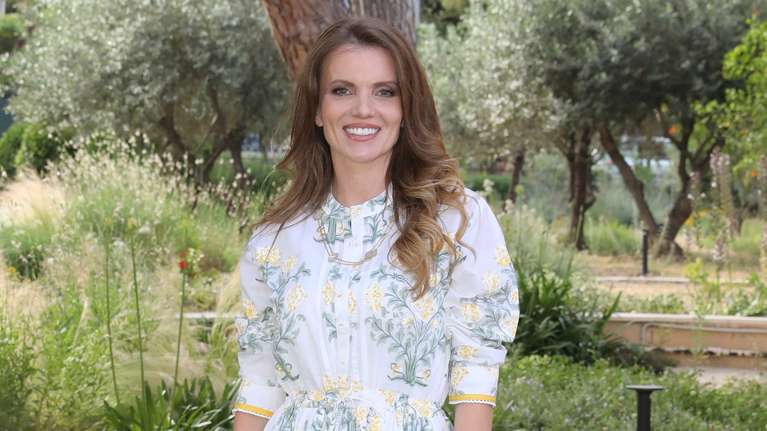 Κιμ Κίλιαν: Η εμφάνιση στη Μύκονο μετά την αποφοίτηση της κόρης της