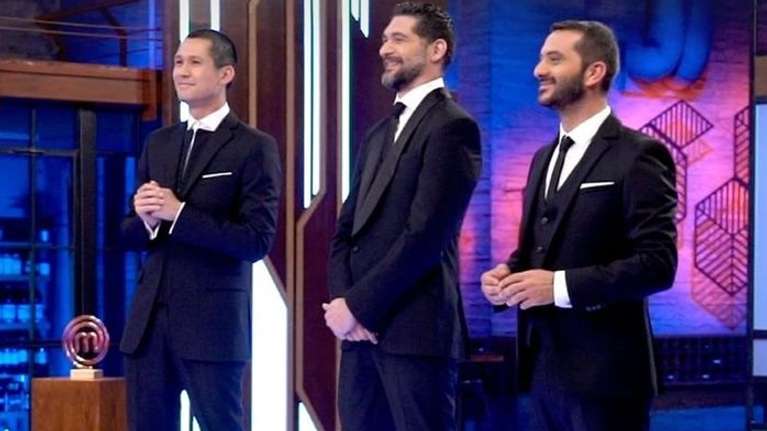 MasterChef: Αρκετά ευδιάθετοι οι κριτές - Το στοίχημα που έβαλαν για τον νικητή