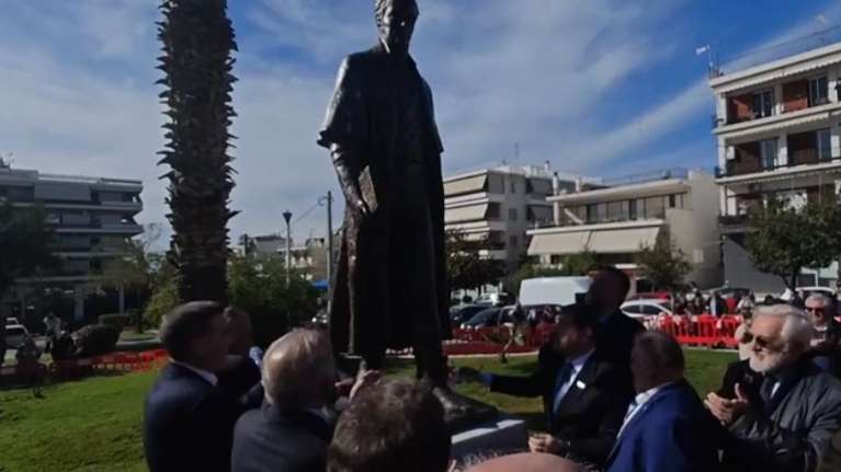 Τα αποκαλυπτήρια του ανδριάντα του Καποδίστρια στον Δήμο Ελληνικού-Αργυρούπολης παρουσία Σμαραγδή [βίντεο]