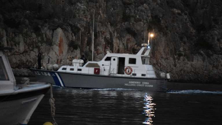 Σύμη: Ιστιοπλοϊκό εντοπίστηκε να πλέει ακυβέρνητο - Πέντε αγνοούμενοι, συναγερμός στο Λιμενικό