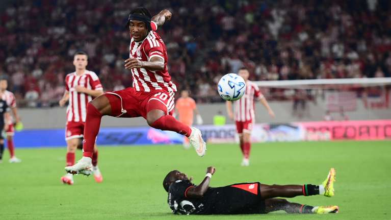 Ολυμπιακός - Ναϊμέγκεν 0-0: Μέτρια εμφάνιση, "κόλλησε" στο μηδέν - Ολα θα κριθούν στη ρεβάνς της Ολλανδίας