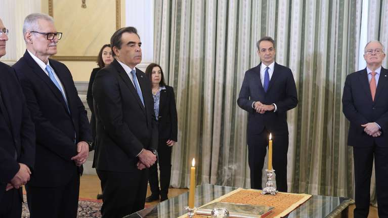 Ανασχηματισμός: Η ορκωμοσία των νέων μελών της κυβέρνησης στο Προεδρικό Μέγαρο, μετά τον "σεισμό" λόγω ΟΠΕΚΕΠΕ