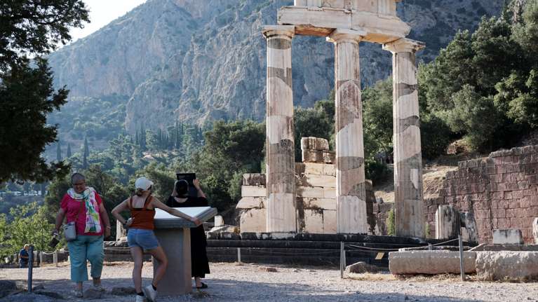 Σύλλογος Εκτάκτων Αρχαιολόγων: 24ωρη απεργία την Τρίτη λόγω καθυστερήσεων στις πληρωμές