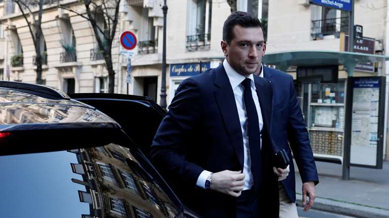 Γαλλία: Έφοδος στα γραφεία του Εθνικού Συναγερμού για παράνομη χρηματοδότηση προεκλογικών εκστρατειών